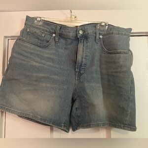 Madewell Vintage-Inspired High Waist Denim Jean Shorts - Faded Blue